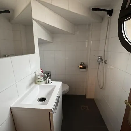 Llago De Mesto D 30 Chalet *